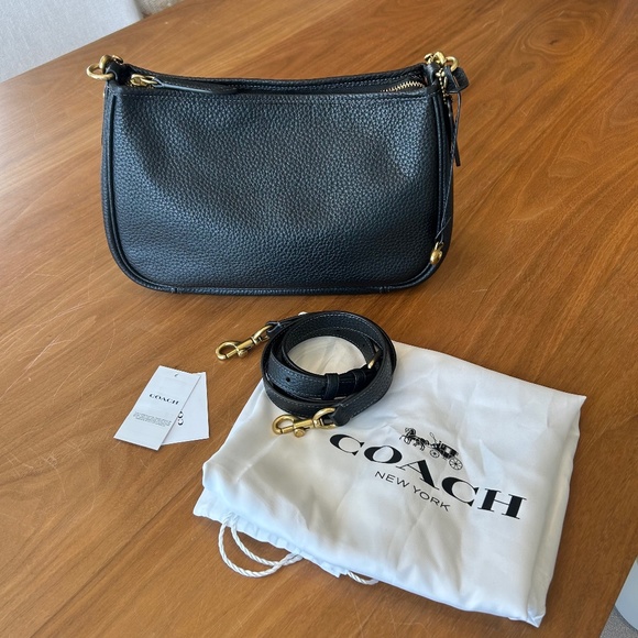Coach Cary Crossbody in Black - Picture 1 of 10